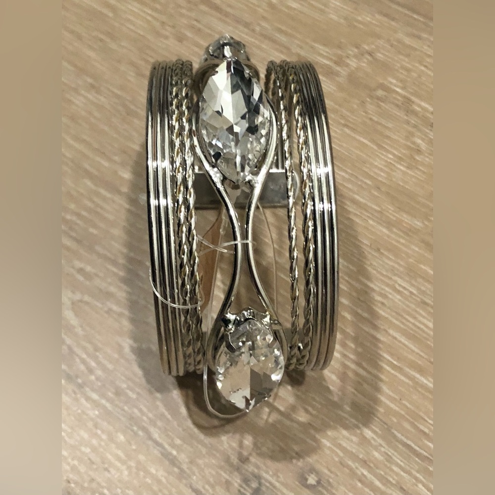 Crystal Cuff - Picture 2 of 4